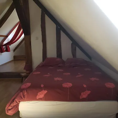 Charmante Maison Paysanne Renovee Avec Grand Terrain, Proche De La Riviere Et Du Village Medieval - Fr-1-410-162